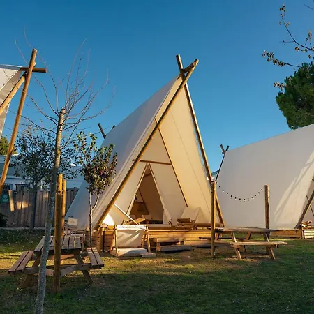 Luxury tent Kampaoh De Arcos Arcos de la Frontera