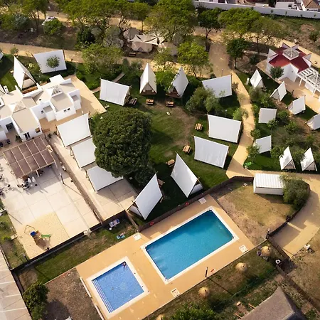 Luxury tent Kampaoh De Arcos *